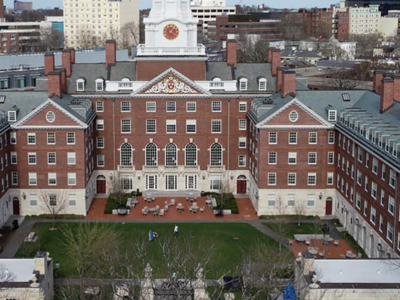 EE.UU. investiga a Harvard por su patrocinio de visados internacionales en medio de tensiones con el Gobierno Trump