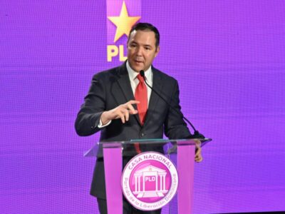 Gonzalo Castillo mantiene firme su decisión de no aspirar nuevamente a la presidencia, confirma Johnny Pujols