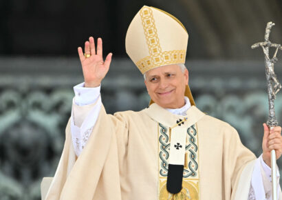 León XIV da la bienvenida en Roma a agustinos de Perú por el Jubileo