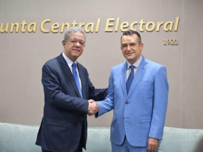 Leonel Fernández asistirá a graduación del Diplomado en Administración Electoral de la JCE