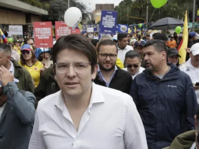 Se fuga menor vinculado al atentado de Miguel Uribe Turbay