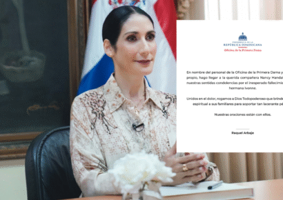 Raquel Arbaje expresa condolencias a su directora Nancy Handal tras muerte de su hermana Ivonne