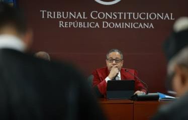 TC anula artículo que permitía al presidente designar alcaldes en vacancia