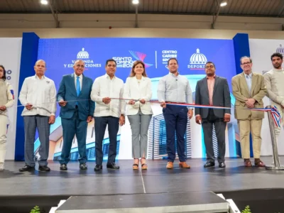 Vicepresidenta Raquel Peña y Ministro Bonilla entregan nuevo Pabellón de Esgrima en el Centro Olímpico