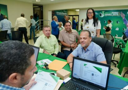 Merán destaca inscripción masiva de aspirantes en la Fuerza del Pueblo