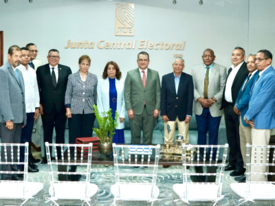 PRD solicita a la JCE suspender proselitismo del PRM y aplicar medidas cautelares