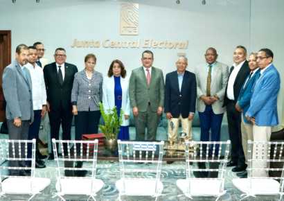 PRD solicita a la JCE suspender proselitismo del PRM y aplicar medidas cautelares