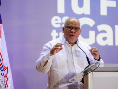 Gobierno lanza en San Juan “Tu Firma es Tu Garantía” con RD$1,200 millones para apoyar a emprendedores