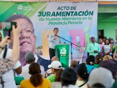 Leonel dice circunvalación de Baní costó el triple y entregaron la mitad