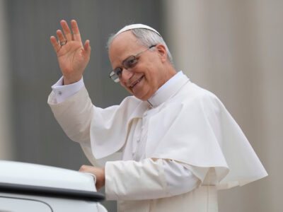 El papa León XIV se toma su primer descanso tras devolver la calma y la tradición al Vaticano