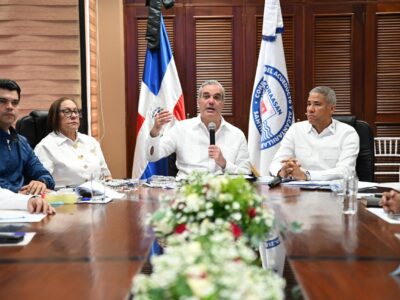 Abinader afirma que se han invertido más de RD$4,000 millones en agua potable y alcantarillado en Santiago