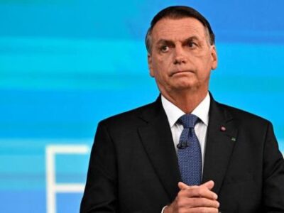 Brasil impone control total a Bolsonaro: tobillera electrónica y prohibición de usar redes sociales