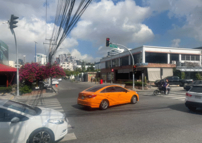 Inicia hoy la restricción de giros a la izquierda en avenida Lope de Vega