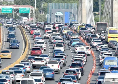 Instituciones públicas modifican horarios como parte de plan para mejorar el tránsito