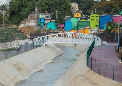 Abinader resalta avances en saneamiento, áreas verdes y recuperación de espacios públicos