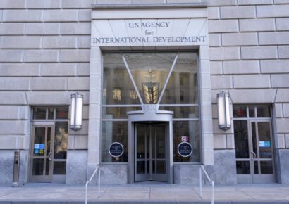 Trump cierra permanentemente la emblemática agencia de cooperación USAID