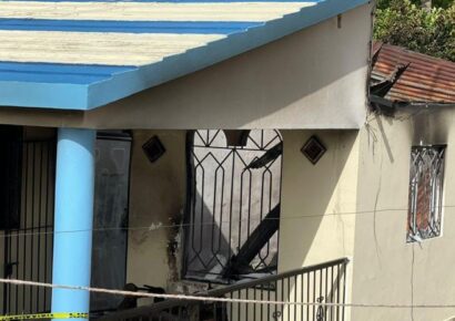 Tragedia en Don Pedro: Muere una familia completa calcinada en incendio mientras dormía en Santiago