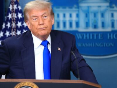 Juez federal impide medida de Trump contra el derecho a la nacionalidad