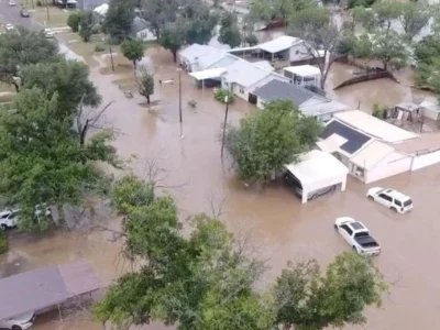 Inundaciones en Texas: Trump respalda gestión y niega fallos en alertas