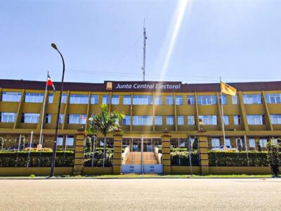 JCE aumenta hasta un 17 % y 150 % el costo de sus servicios desde este martes en RD y el exterior