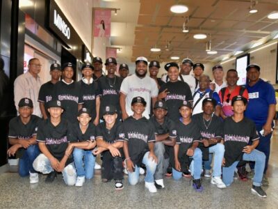 El equipo U12 de béisbol de RD inicia su camino hacia la Copa Mundial en Taiwán