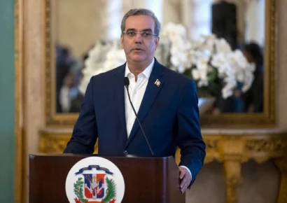 Abinader crea el Premio Anual al Mérito Laboral para reconocer a trabajadores e instituciones destacadas