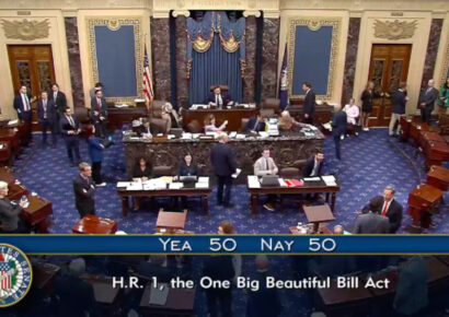Trump logra aprobar su polémico plan de gastos en el Senado tras empate 50-50 y voto clave de J.D. Vance