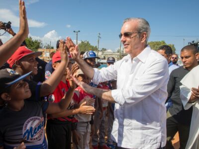 Abinader llevará jornada de trabajo a SPM, SDE y Boca Chica