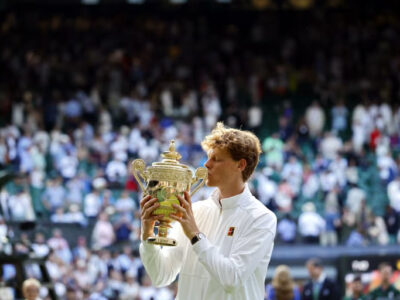 Sinner vence a Alcaraz y se corona en Wimbledon por primera vez