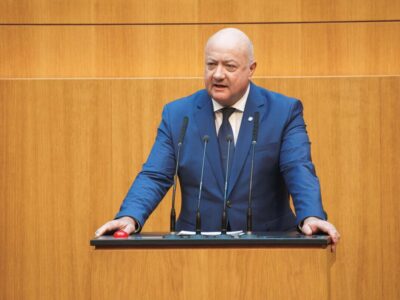 Viena, posible escenario para reunión de paz entre Rusia y Ucrania pese a orden de arresto internacional