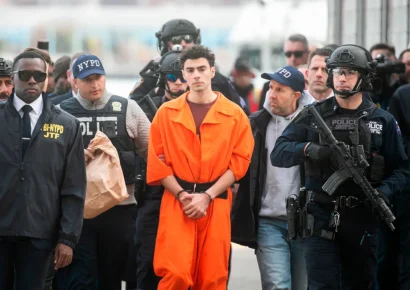 Luigi Mangione, acusado de asesinato, podría haber inspirado al tirador de la sede de la NFL, según Fiscalía