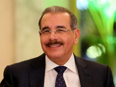 Danilo Medina descarta debate con Abinader: “Tendría que humillarlo”