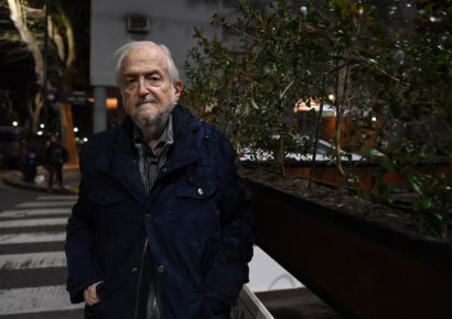 Murió Daniel Divinsky, el editor que llevó a Mafalda al mundo y revolucionó la cultura argentina