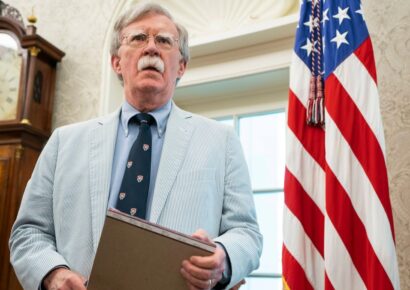 FBI allana la residencia del exasesor de Trump, John Bolton