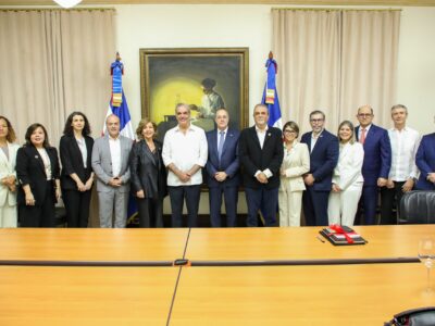 Camacoes RD reafirma ante Abinader su compromiso con la inversión y desarrollo económico del país