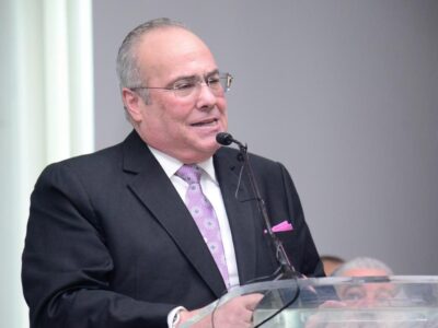 Charlie Mariotti anuncia que buscará la Presidencia en 2028