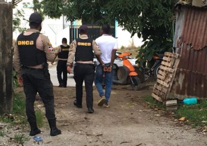 DNCD y Ministerio Público arrestan a 974 personas en operativos antidrogas
