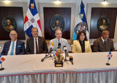Falta de seguridad permitió robo de anillos históricos de Juan Pablo Duarte, afirma Instituto Duartiano