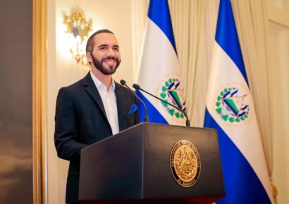 Bukele ya puede optar por un tercer mandato tras reforma exprés a la Constitución de El Salvador