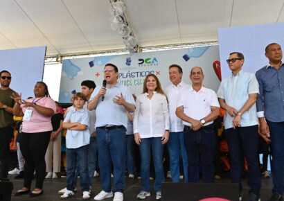 Inicia jornada “Plástico por Útiles Escolares” en el Distrito Nacional