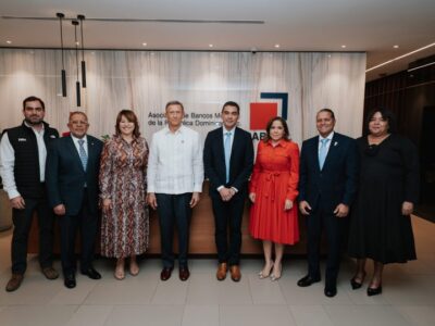 RD puede potenciar impacto de remesas mediante digitalización y formalización