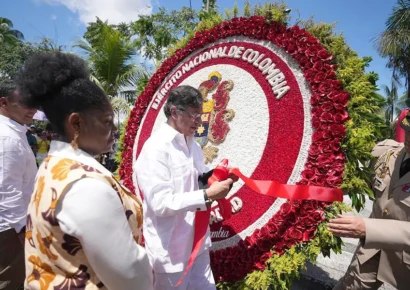 Colombia no reconoce soberanía peruana sobre isla Santa Rosa, afirma Petro