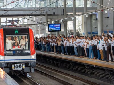 Abinader entrega nuevos trenes de seis vagones y amplía capacidad del Metro de Santo Domingo