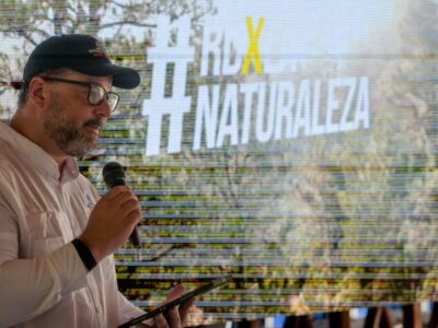 Paíno Henríquez resalta logros ambientales en aniversario del Ministerio