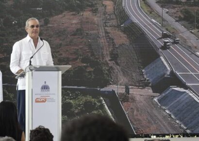 Gobierno inaugura la Circunvalación de Baní con inversión de 7,700 millones de pesos