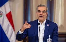 Presidente Abinader explica por qué no se aprobaron las tres causales en Código Penal