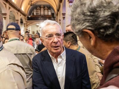 Centro Democrático solicita libertad inmediata de Álvaro Uribe mediante acción de tutela