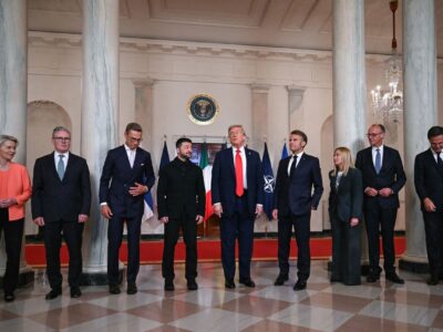 Trump recibe a Zelensky y líderes europeos en la Casa Blanca para buscar un alto el fuego en Ucrania