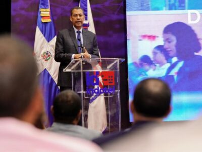 Indotel impulsa conectividad y seguridad digital en su primer año de gestión