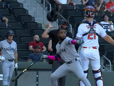 Víctor Robles, golpeado en varias ocasiones, protagoniza altercado y luego se disculpa